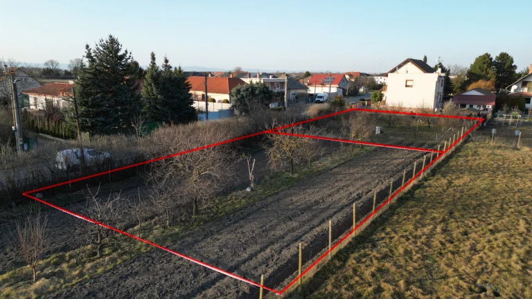 BOSEN | Na predaj stavebný pozemok v obci Oľdza, okres Dunaj