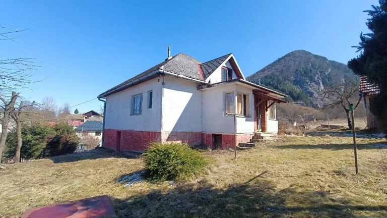 Predaj rod.domu v pôvodnom stave, 1335 m2 - Višňové