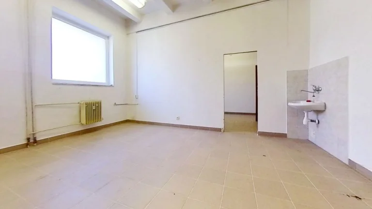 Na prenájom potravinársky priestor 40 m2 Banská Bystrica