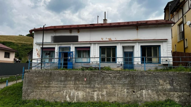Na predaj budova v obci Lechnica