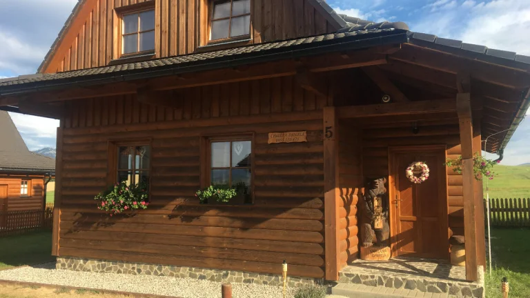 Chata- drevenica na predaj Liptov.Mara