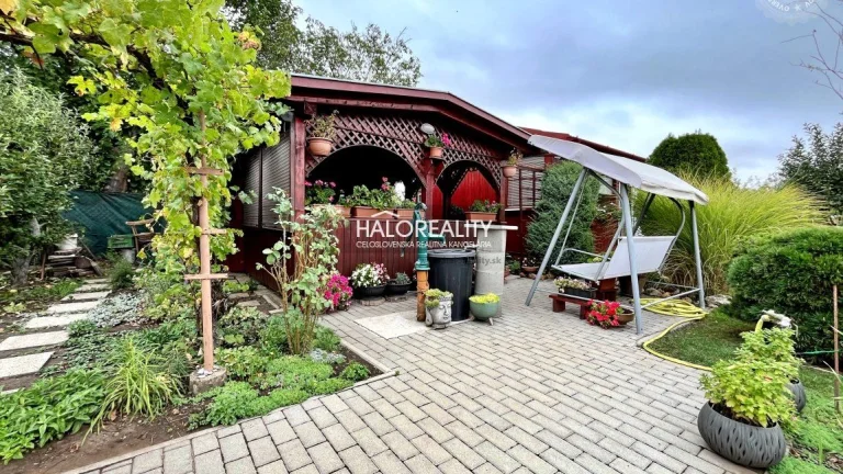HALO reality - Predaj, záhradná chata Levice, s altánkom a p