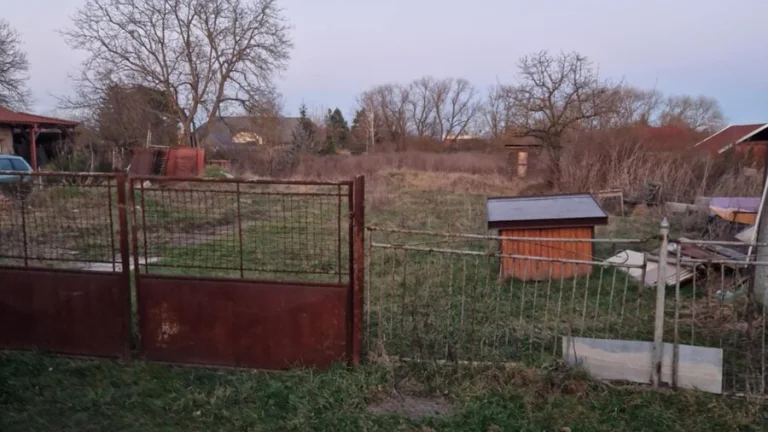 Predaj pozemku v obci Veľká Ida časť Gomboš.