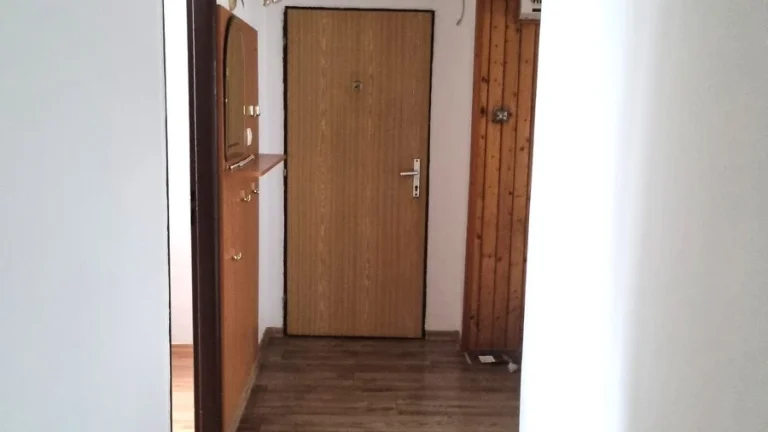Prenájom 3 izbového bytu