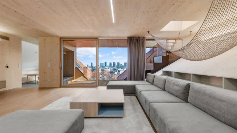 THE HOME ︱PRENÁJOM - Jedinečný 5i byt v bratislavskom podhra