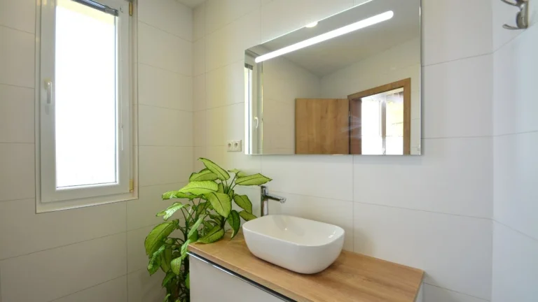 Na predaj 3 - izbový byt Poprad, ulica Letná s balkónom a vý