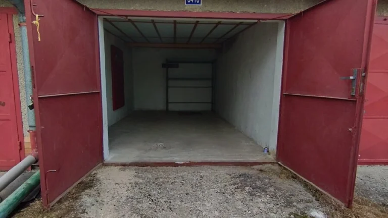 GARÁŽ NA PRENÁJOM SVIT
