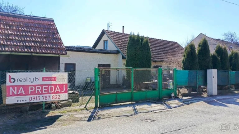 Predaj rodinný dom s pozemkom. Sučany