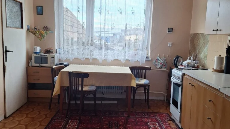 Znížená cena Na predaj 3izbový rodinný dom