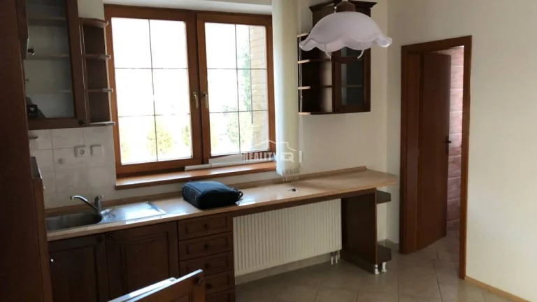 Ponúkame na podnájom 2 -izbový byt 92,4 m2 v Trenčianskych T