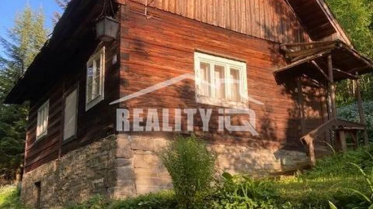 Na predaj romantická chalupa Terchová- Šípková