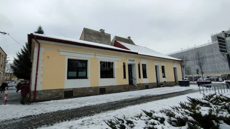 Predaj: Budova pre obchod a služby v centre Žiliny (MO)