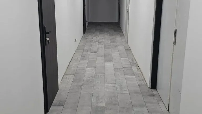 NA PRENÁJOM KANCELÁRSKE PRIESTORY LAB-124 17,26M2 PRI GALERI