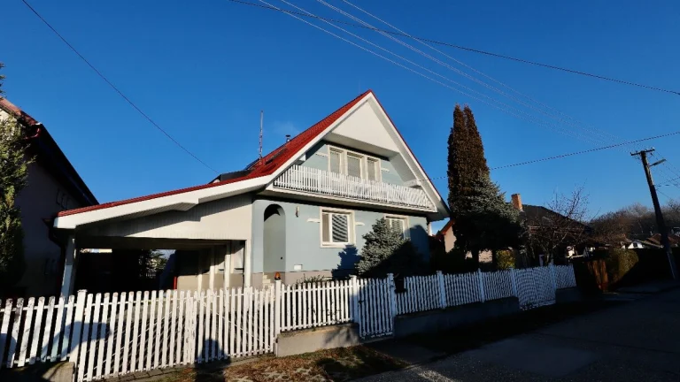 Kompletne zrekonštruovaný 5 izbový rodinný dom,pozemok 659m2