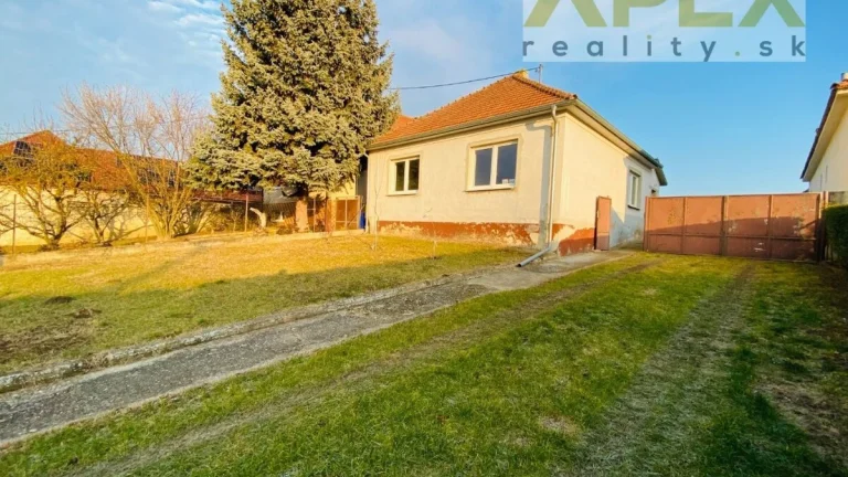 Exkluzívne APEX reality rodinný dom vo Veľkých Kostoľanoch