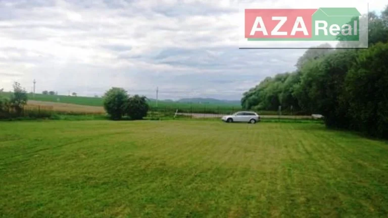 Pozemok v Ružindole je na predaj-pre RD,dvojdomy, radovky