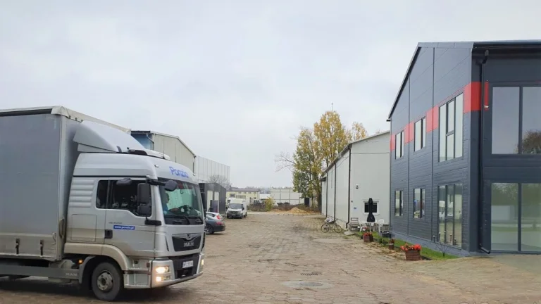 Hala Magazynowa 324m2 do Wynajęcia - Nowy Dwór Maz.