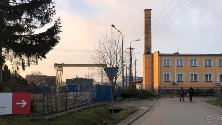 Fabryka, magazyny, biurowiec TANIO sprzedam.
