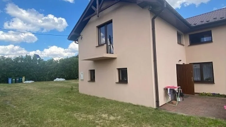 Dom parter z użyt. poddaszem o pow. 125m2,Skarszew
