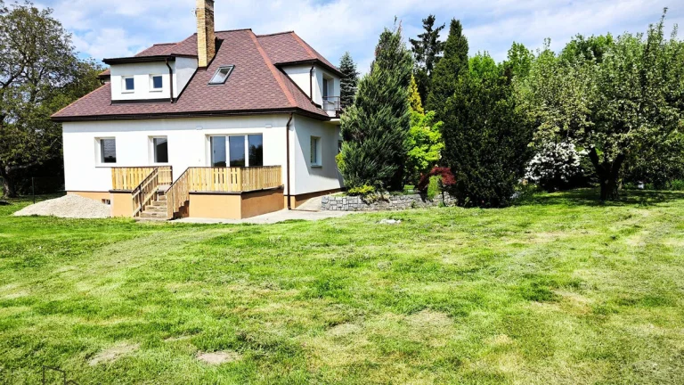 Na prodej RD 5+KK Říčany u Prahy s parcelou 876 m²