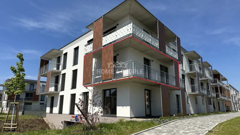 pronájem bytu 3+KK/B/G, 81+22 m2, Stará Boleslav