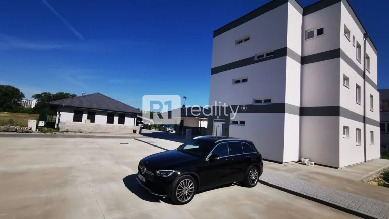 Nový 2 izbový byt B, 58,64 m2+ terasa / Banka pri Piešťanoch