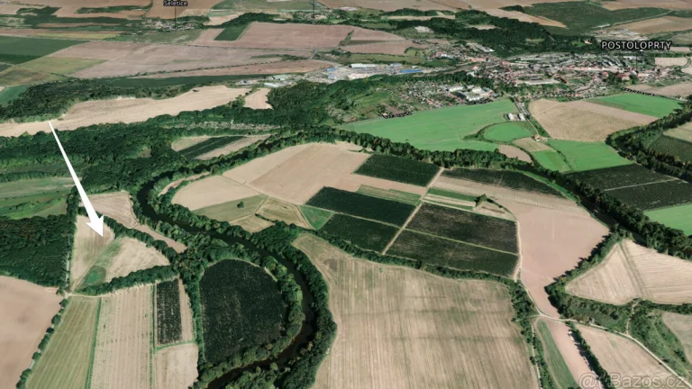 Prodej pole 8 064 m²