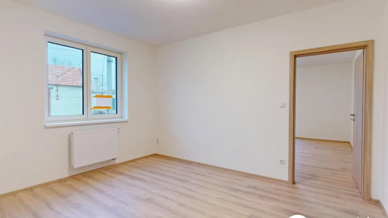 Prodej nového bytu 1+1 s parkovacím stáním ve Vémyslicích