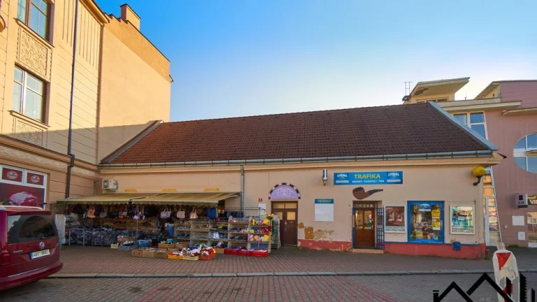 Prodej nemovitostí na náměstí v Letovicích