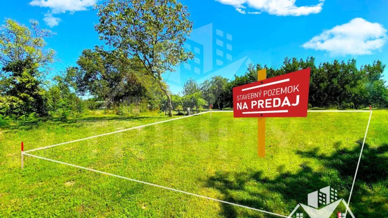 Na predaj veľký stavebný pozemok v obci Jasová