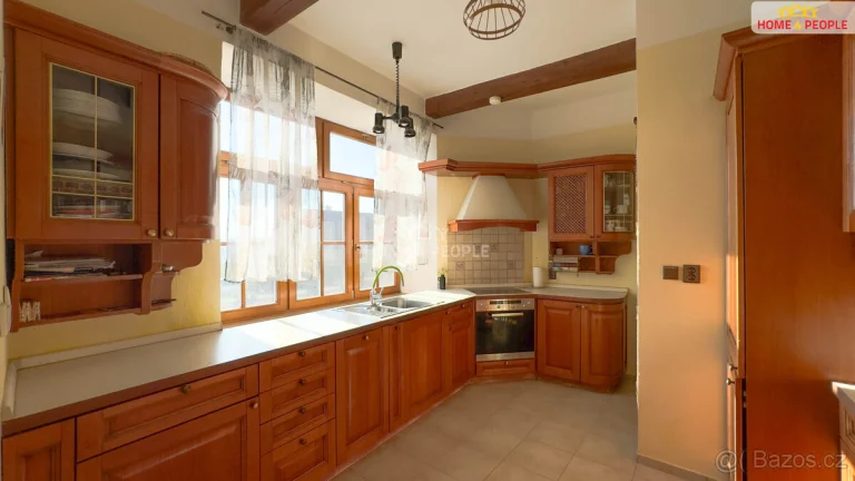 Prodej domu, Rodinný, 220 m2