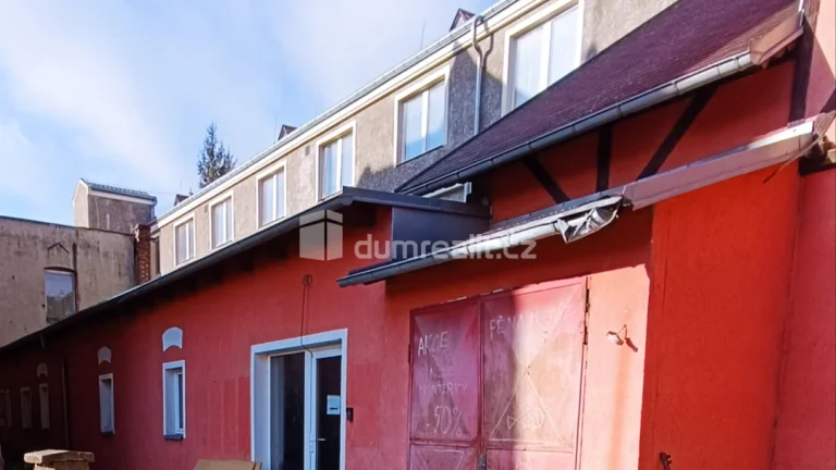 prodej skladovacích a výrobních prostor, ulice Dělnická, Děč