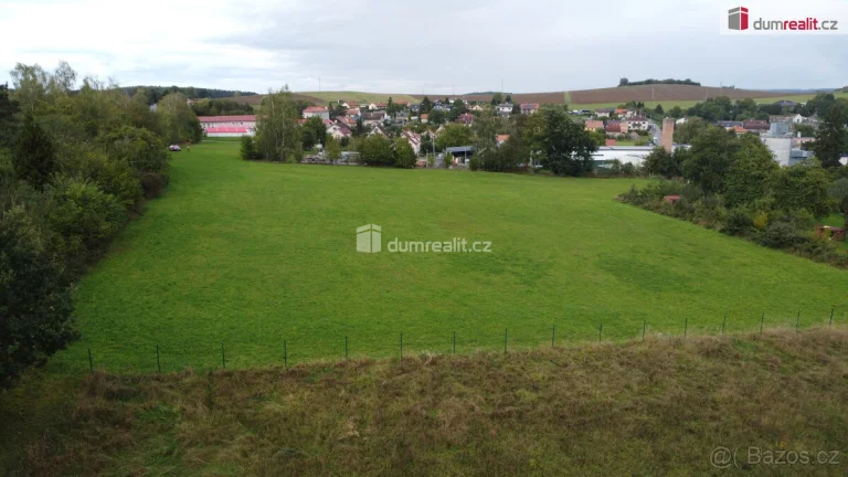 Prodej pozemku 2.070 m2 - Netvořice u Benešova