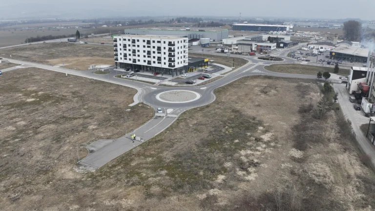 BOSEN | Na predaj investičný pozemok 4296 m2 - Nová Dubnica