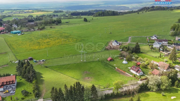 Prodej pozemku k bydlení, 4038 m², Zádub-Závišín