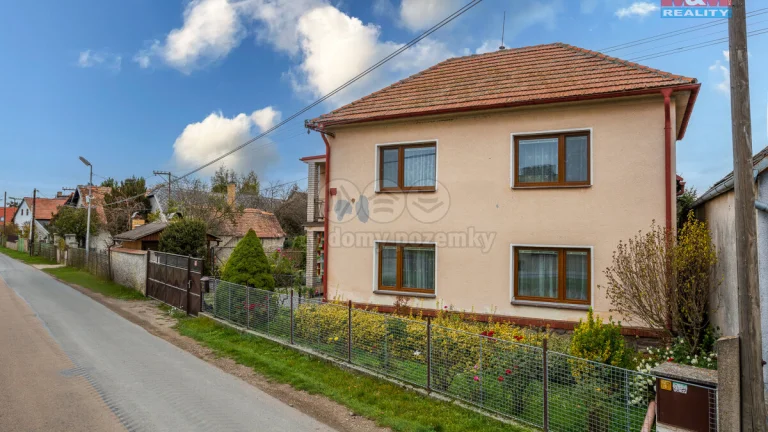 Prodej rodinného domu, Bílé Podolí, Zaříčany