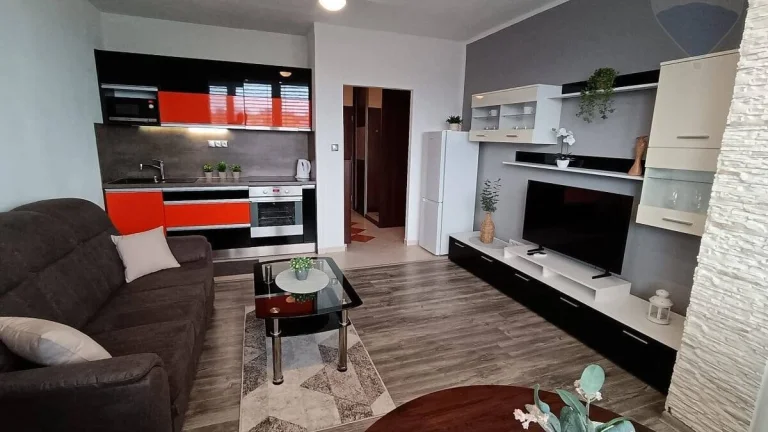 PRENAJOM - REMAX - Elite