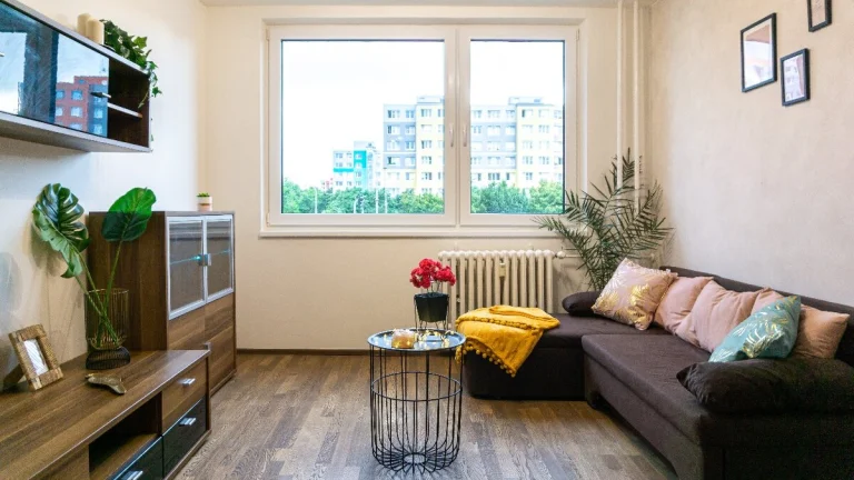 Pronájem bytu 2+kk • 43 m² bez realitky • Skuteckého, Řepy
