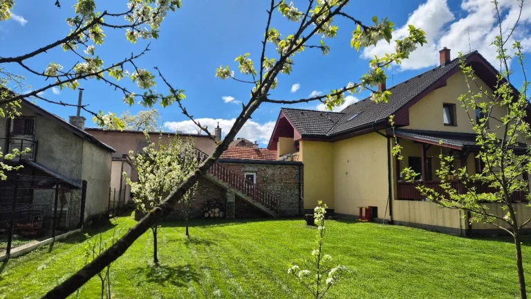RD - 670m2 pozemok, Teplička nad Váhom