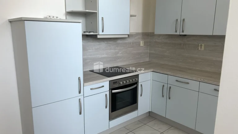 Pronájem bytu 3+kk ve Zruči nad Sázavou, po rekonstrukci - v