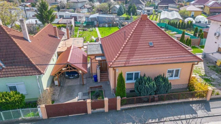 ALL INCLUSIVE | ZĽAVA - 3 IZBOVÝ RODINNÝ DOM, BLÍZKO CENTRA