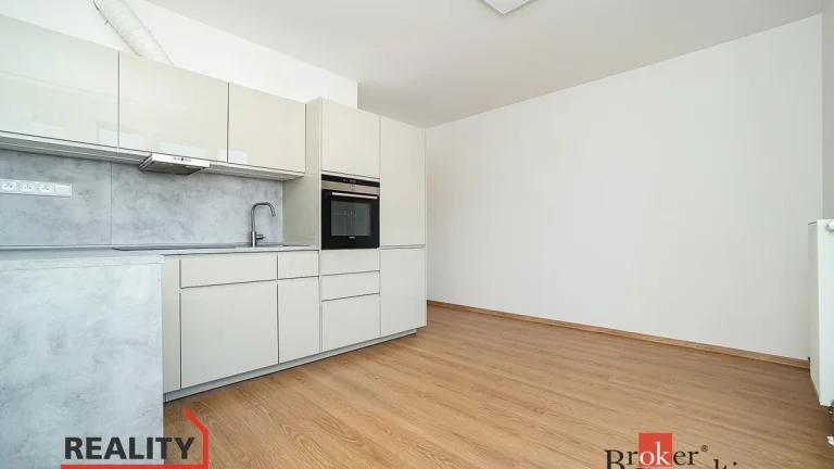 Pronájem, byty/2+kk, 42 m2, Jaroslava Holečka 3309, 27201 Kl