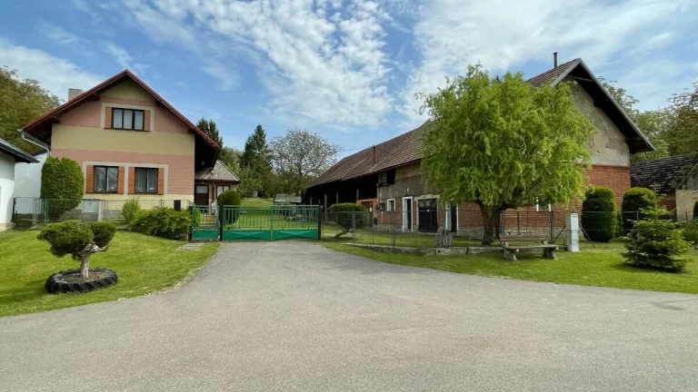Prodej zemědělské usedlosti