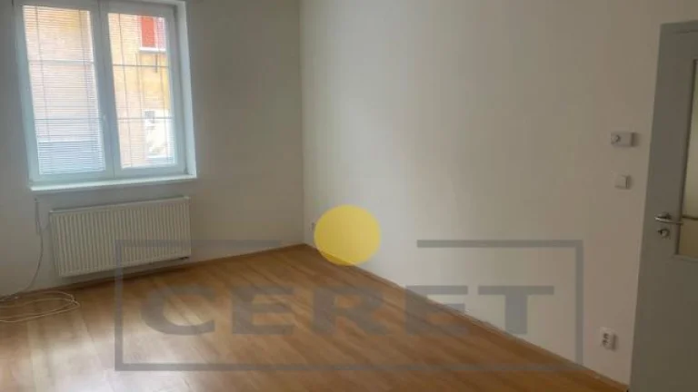 Nájem bytu 1+1 v Žatci - podměstí