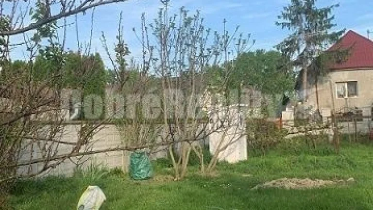 PREDAJ: Záhrada vo Veľkých Kosihách