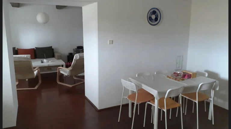Pronájem prostorného bytu 3+1 v Mírči u města Blatná