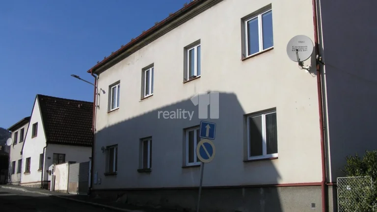 Prodej bytu 2+1 (49,5m2) v OV, Sušice