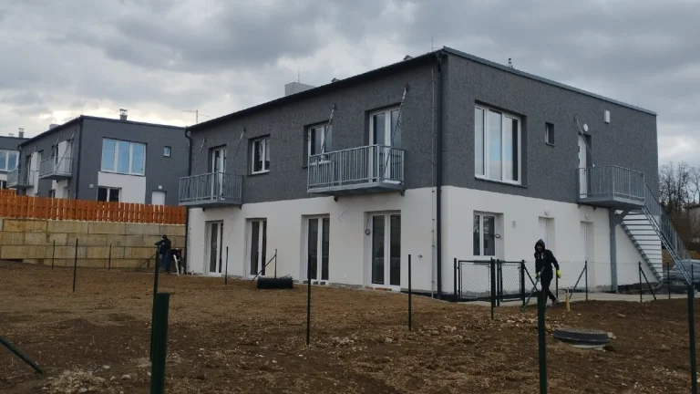 Vyměním nový mezonetový byt 3+KK se zahradou v Blovicích