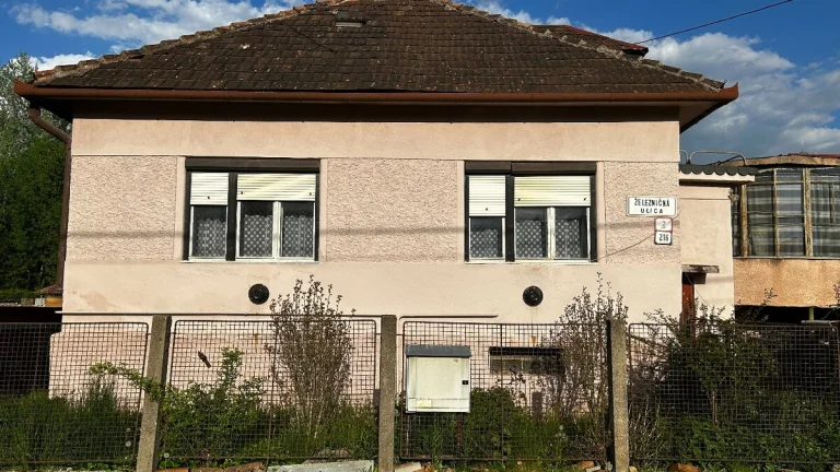Rožňava - Rodinný dom a pozemok