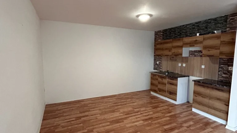 Väčší 2izbový byt na prenájom Strážske